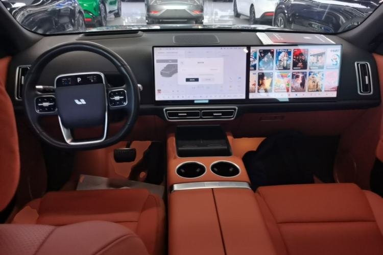 Used Li Auto L8 2024 Max Center Console