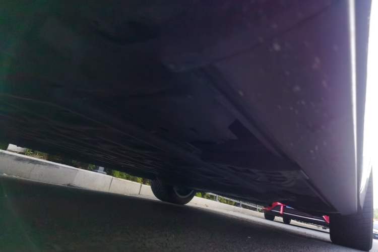 Used Li Auto L8 2024 Pro Model Chassis Front Left