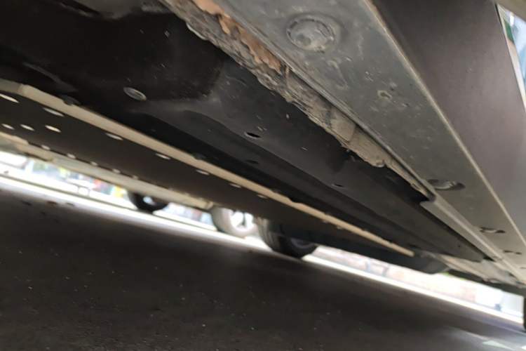Used Li Auto L8 2024 Pro Model Chassis Front Left