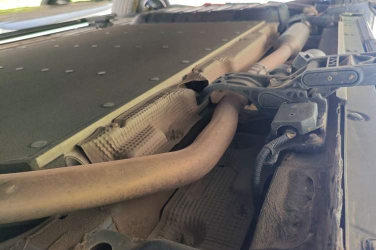 Used Li Auto L8 2024 Max Chassis Front Right