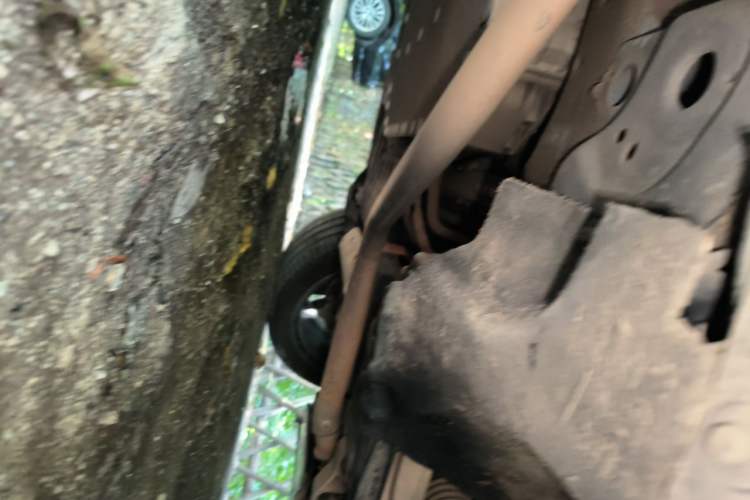 Used Li Auto L8 2024 Pro Model Chassis Front Right