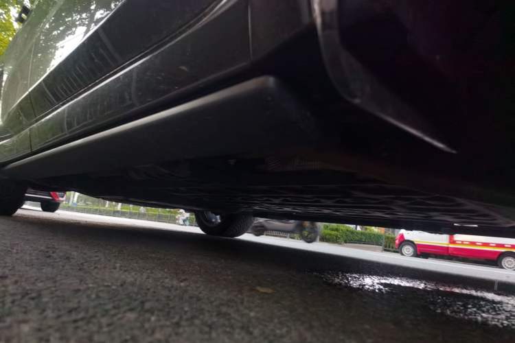 Used Li Auto L8 2024 Pro Model Chassis Front Right