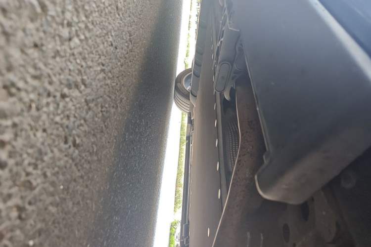 Used Li Auto L8 2024 Pro Model Chassis Front Right