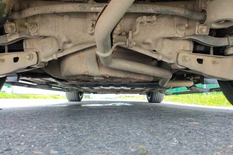 Used Li Auto L8 2024 Max Chassis Rear