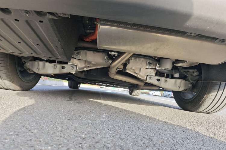 Used Li Auto L8 2024 Pro Model Chassis Rear