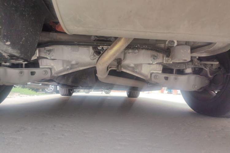 Used Li Auto L8 2024 Max Chassis Rear