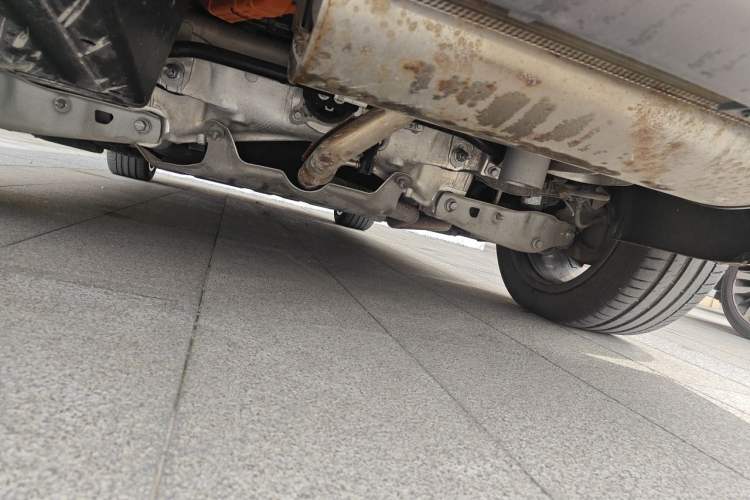 Used Li Auto L8 2024 Max Chassis Rear