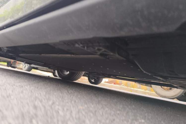 Used Li Auto L8 2024 Ultra Model Chassis Rear Left