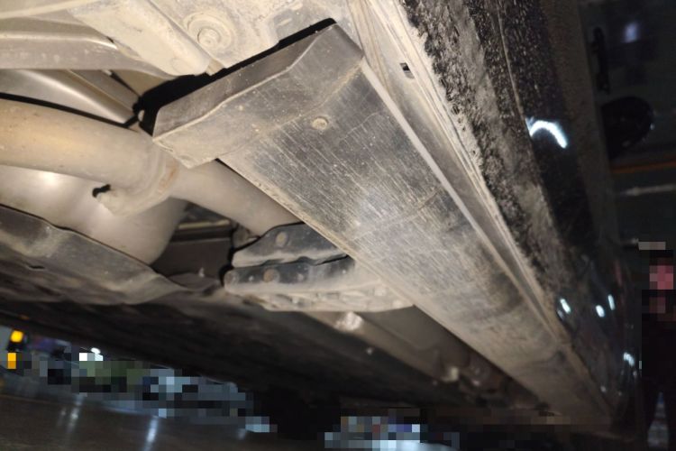 Used Li Auto L8 2024 Max Chassis Rear Right