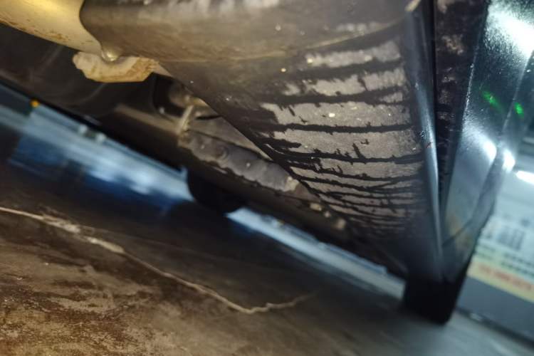 Used Li Auto L8  Chassis Rear Right
