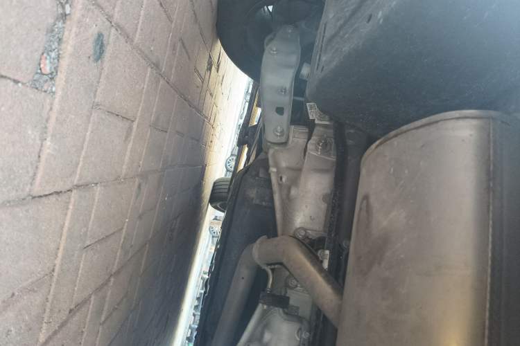 Used Li Auto L8 2024 Max Chassis Rear