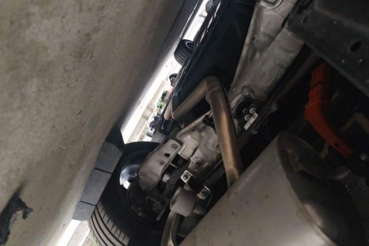 Used Li Auto L8 2024 Ultra Model Chassis Rear