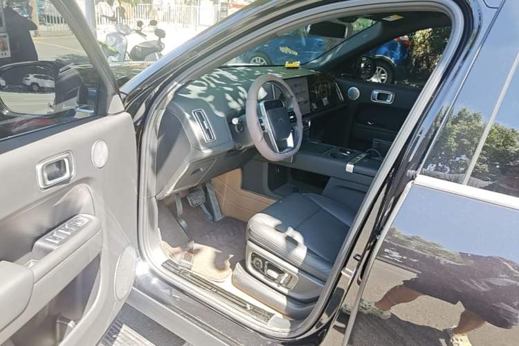 Used Li Auto L8 2024 Max Driver Seat