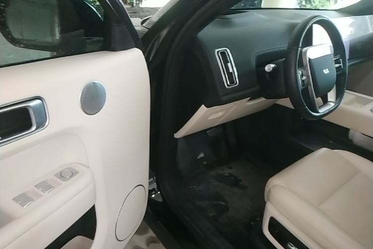 Used Li Auto L8 2024 Pro Model Driver Seat
