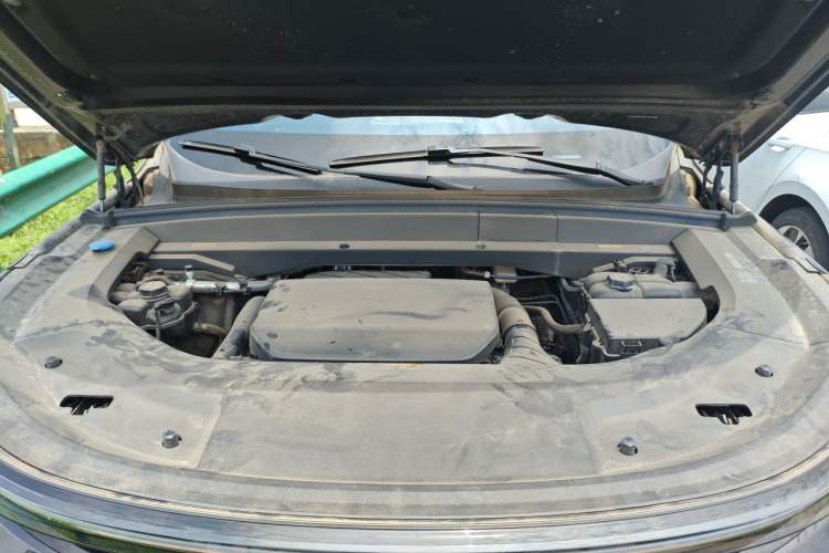 Used Li Auto L8 2024 Max Engine Bay