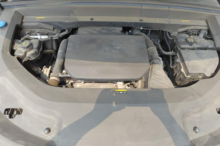 Used Li Auto L8 2024 Pro Model Engine Bay