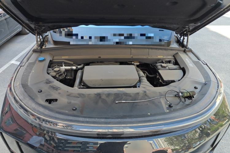 Used Li Auto L8 2024 Max Engine Bay