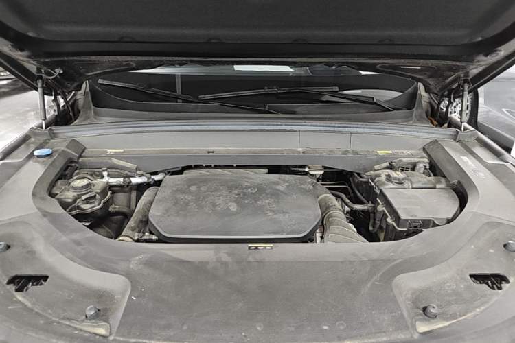 Used Li Auto L8 2024 Max Engine Bay