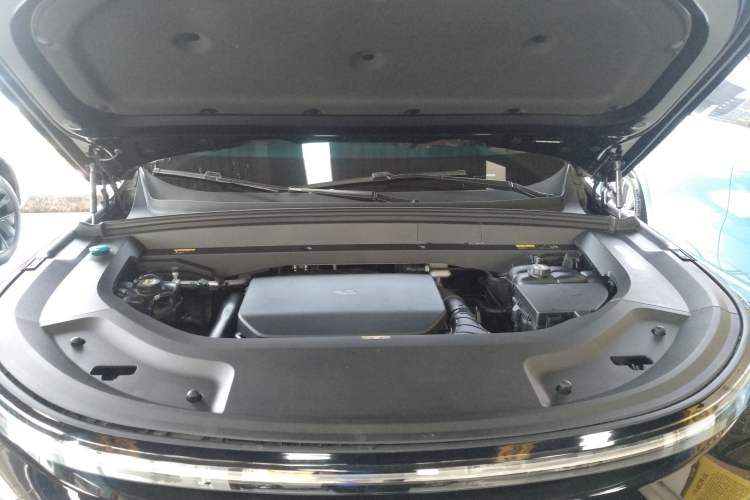 Used Li Auto L8 2024 Max Engine Bay
