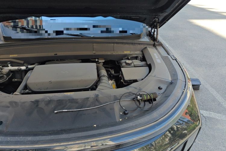 Used Li Auto L8 2024 Max Engine Bay Left