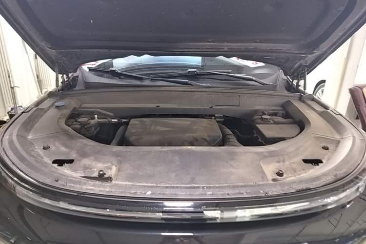 Used Li Auto L8 2024 Max Engine Bay