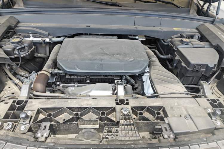 Used Li Auto L8 2024 Max Engine Bay