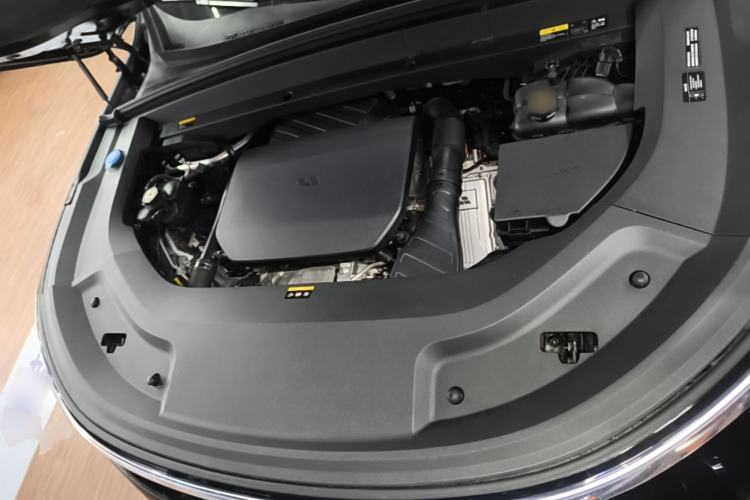 Used Li Auto L8 2024 Max Engine Bay