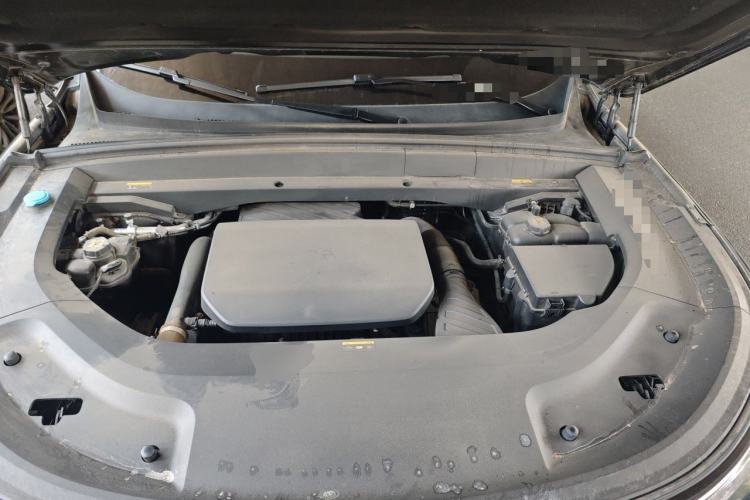 Used Li Auto L8 2024 Pro Model Engine Bay