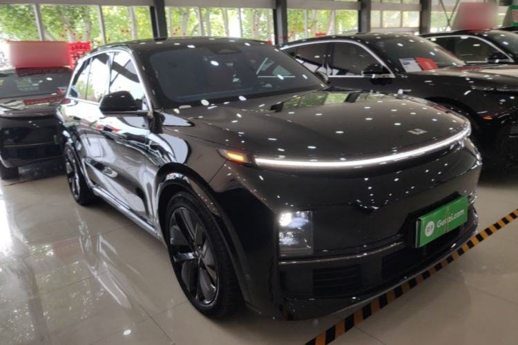 Used Li Auto L8 2024 Pro Model Exterior 1