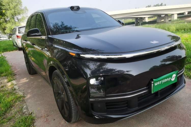 Used Li Auto L8 2024 Ultra Model Exterior 1