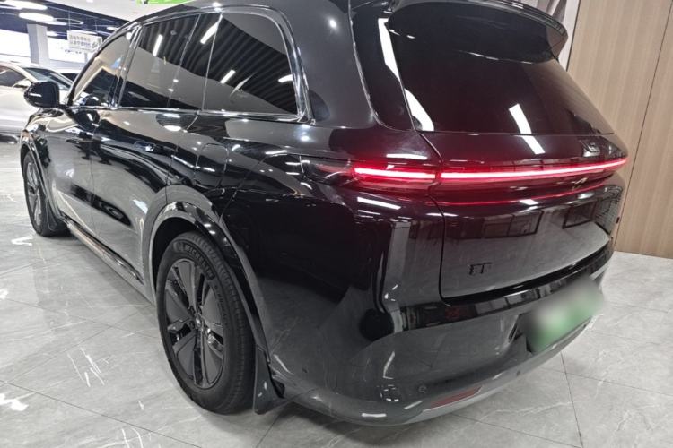 Used Li Auto L8 2024 Max Exterior 2