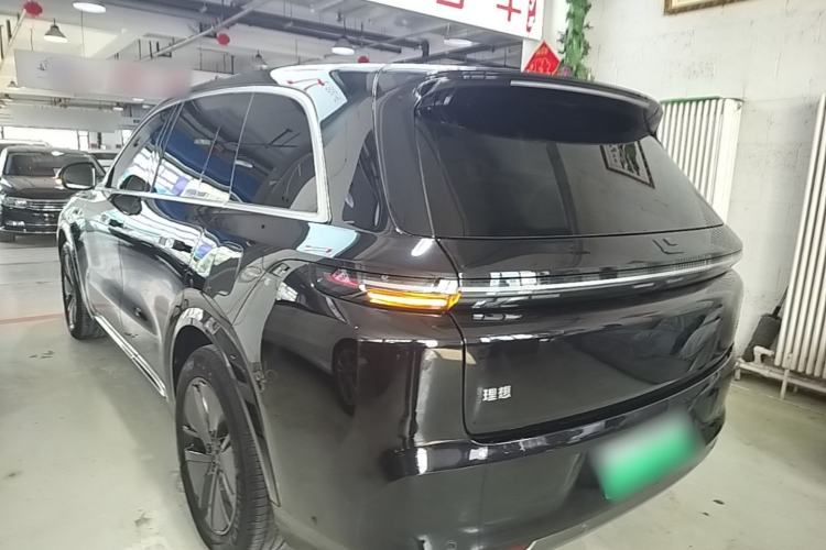 Used Li Auto L8 2024 Max Exterior 2