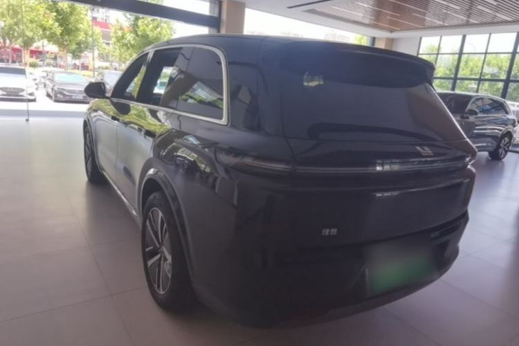 Used Li Auto L8 2024 Pro Model Exterior 2