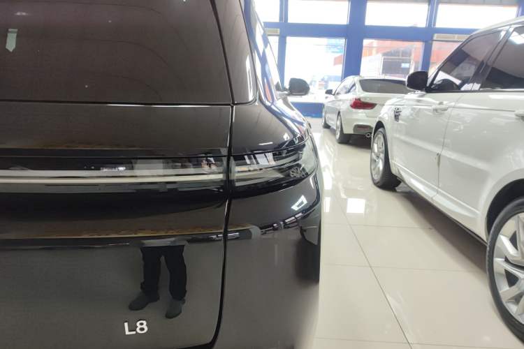 Used Li Auto L8 2024 Pro Model Exterior 3
