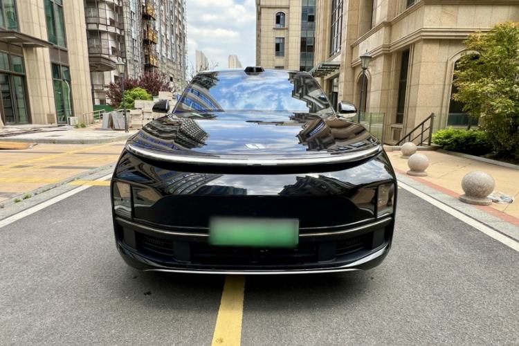 Used Li Auto L8 2024 Ultra Model Exterior 5