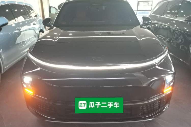 Used Li Auto L8 2024 Pro Model Front