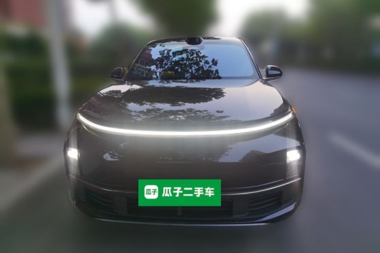Used Li Auto L8 2024 Pro Model Front