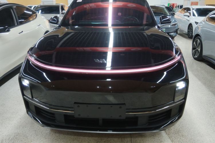 Used Li Auto L8 2024 Pro Model Front