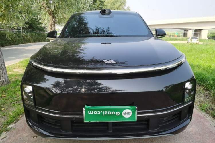 Used Li Auto L8 2024 Ultra Model Front