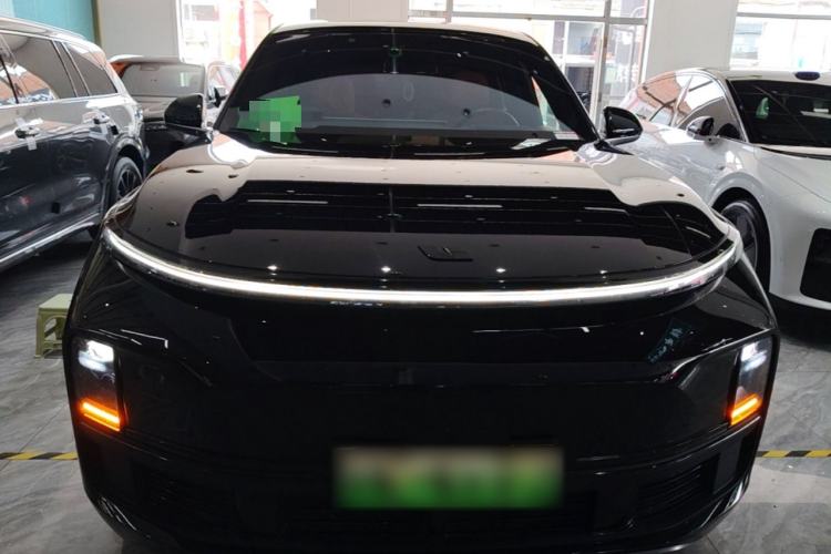 Used Li Auto L8 2024 Pro Model Front