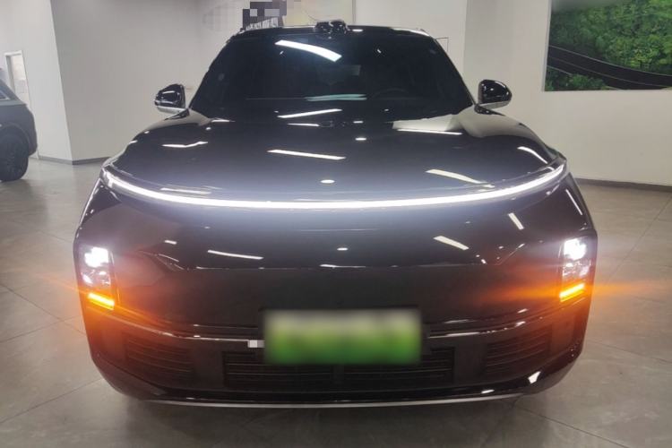 Used Li Auto L8 2024 Pro Model Front