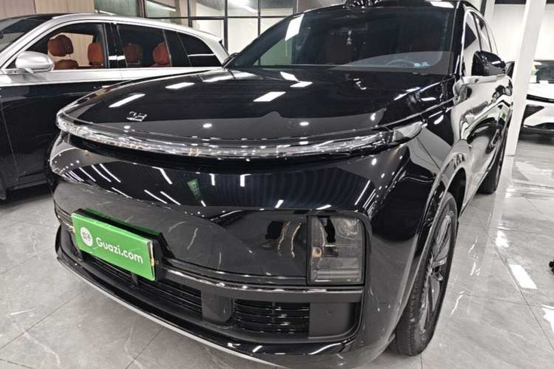 Used Li Auto L8 2024 Max Front Left 45 Deg