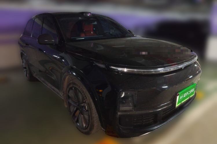 Used Li Auto L8 2024 Max Front Right 45 Deg