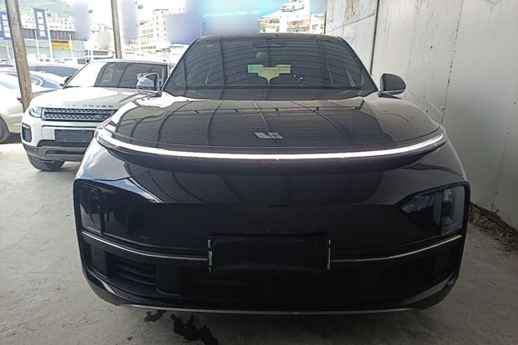 Used Li Auto L8 2024 Pro Model Front