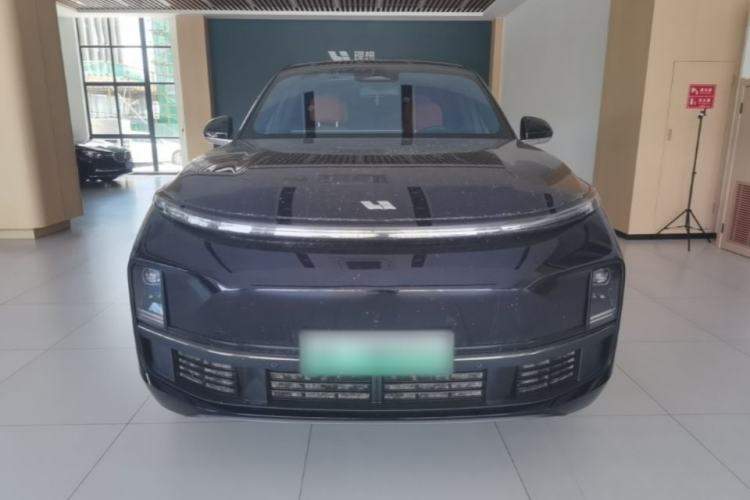 Used Li Auto L8 2024 Pro Model Front