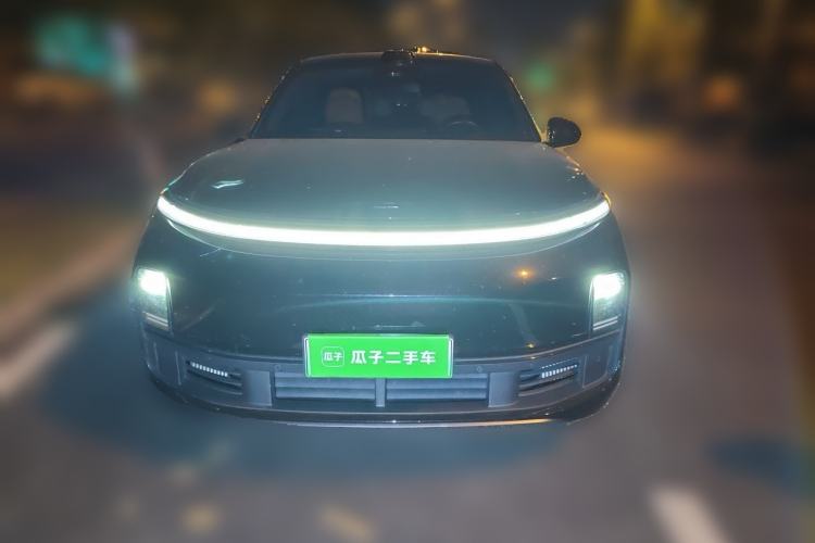 Used Li Auto L8 2024 Ultra Model Front