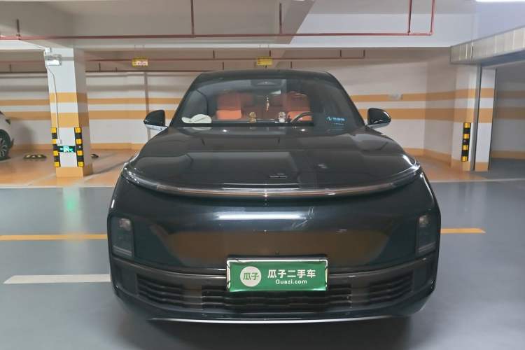 Used Li Auto L8 2024 Pro Model Front