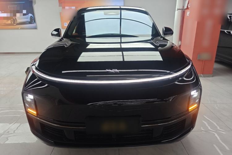 Used Li Auto L8 2024 Pro Model Front