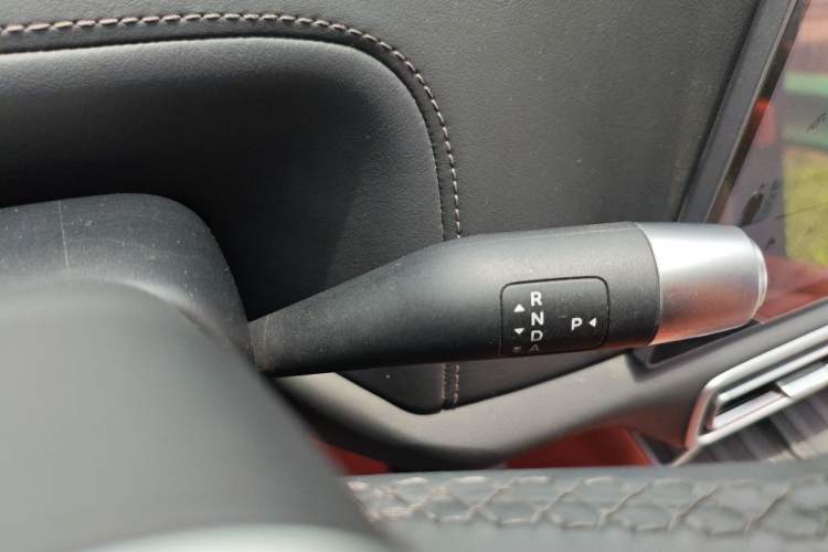 Used Li Auto L8 2024 Max Gear Lever