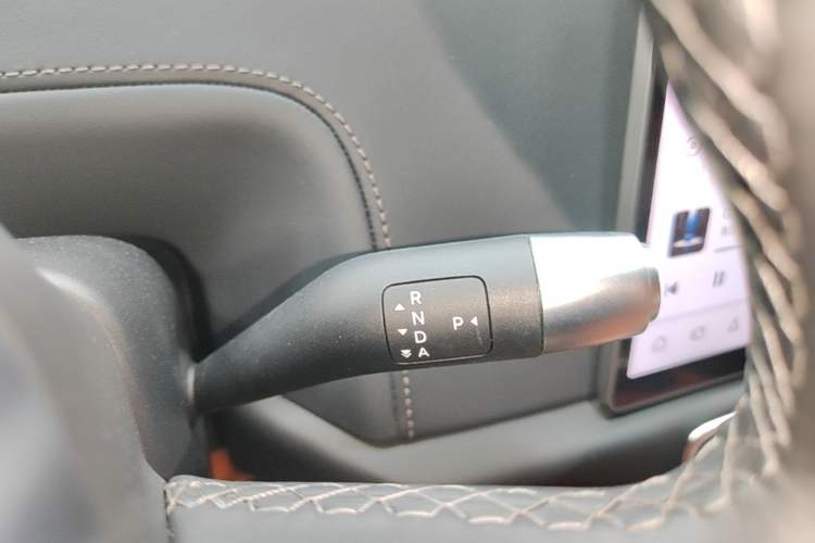 Used Li Auto L8 2024 Pro Model Gear Lever